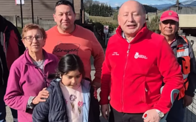 Alcalde Rodrigo Valdivia cumple su compromiso con adultos mayores de Villa Portal del Sol