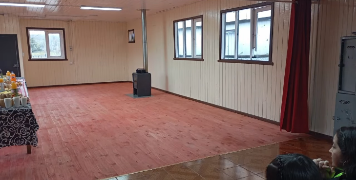 Vecinos de Melefquén reciben renovada sede tras trabajos ejecutados por el municipio